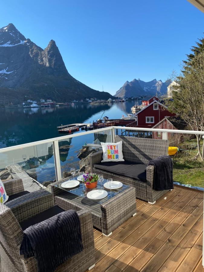 Reine Retro Villa - Cozy Villa With A Fantastic View Экстерьер фото