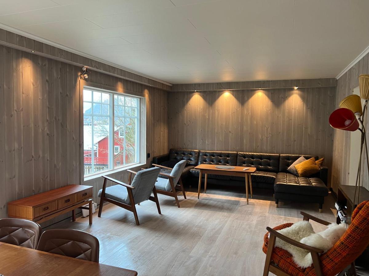 Reine Retro Villa - Cozy Villa With A Fantastic View Экстерьер фото